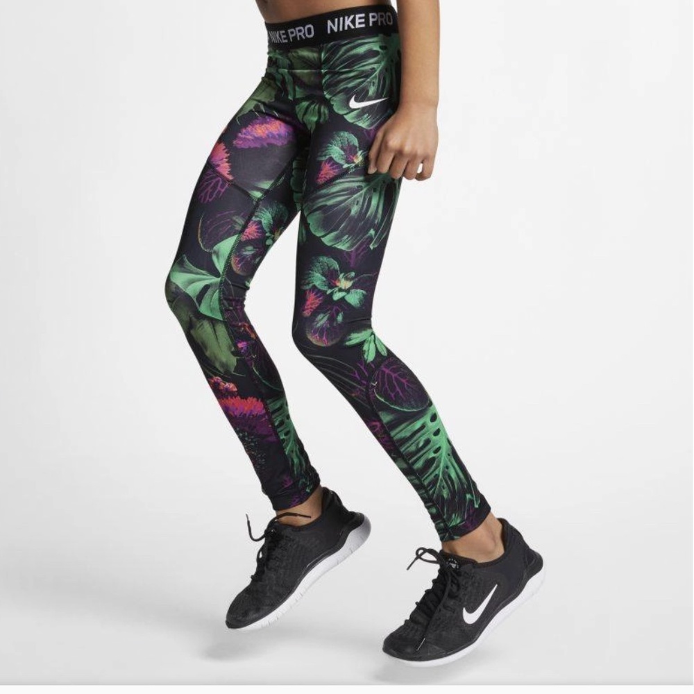 Nike Pro Older Kids' (Girls') Printed Floral Tights - Green Size Large